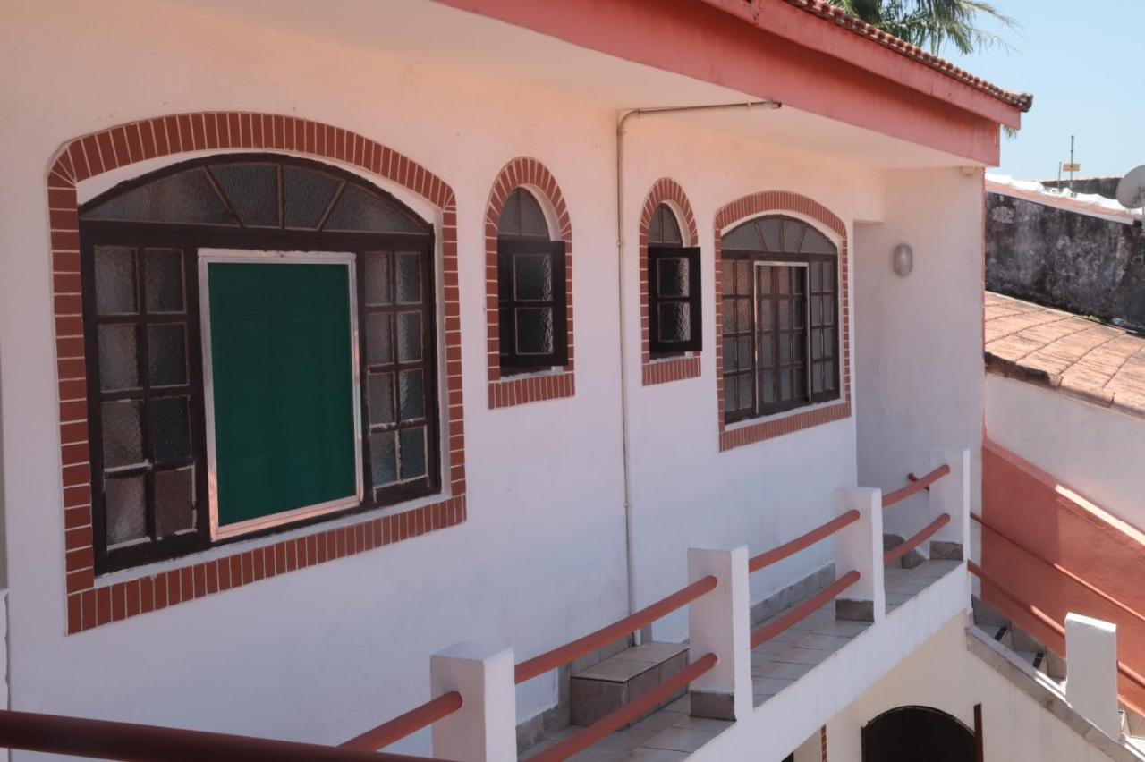 Suites Libertah Peruíbe Exterior photo